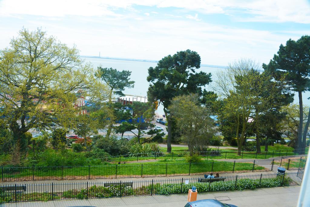 Pier View Self Catering Luxury Apartments Southend-on-Sea Pokoj fotografie